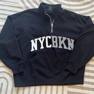 H&M Oversized Quarter-Zip Sweatshirt | NYCBKN Graphic | Black | large